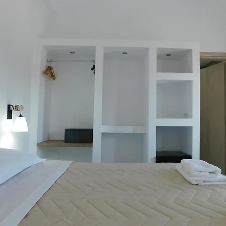 Sunrise Economy Διαμέρισμα Φηρά